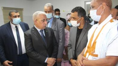 Photo of وزير الصحة يتفقد مراكز أخذ اللقاح المضاد لفيروس كورونا في بعض المصحات الطبية