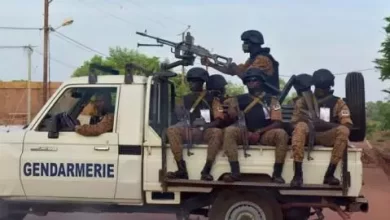 Photo of بوركينا فاسو: مقتل 15 شخصا في هجوم نفذه مسلحون في شرقي البلاد
