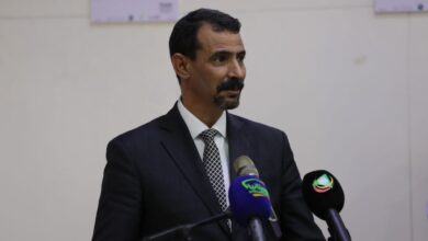 Photo of الحكومة تعتمد مرسوماً جديداً لدعم الإعلام وتعزيز مهنية الصحافة