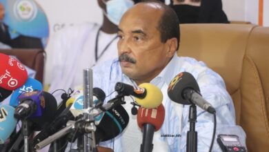 Photo of عزيز يحذّر من دفعه لكشف تفاصيل أكثر ويتحدث عن لقاءات غير معلنة مع ولد مولود