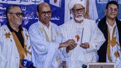 Photo of توقيع كتاب “أيها المواطنون الصالحون أنتم المشكلة” للأستاذ محمد الأمين الفاظل