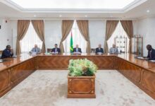 Photo of غزواني يترأس اجتماعا لبحث تنفيذ البرنامج الاستعجالي لتعميم النفاذ إلى الخدمات الأساسية
