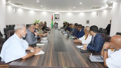 Photo of الوزير الأول يعبر عن ارتياحه “لنجاعة إجراءات قمع التهريب والغش”