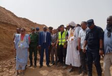 Photo of والي لبراكنه يتفقد سير الأشغال في مشروع التحول الزراعي بمنطقة الركبة