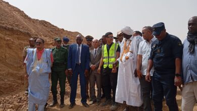 Photo of والي لبراكنه يتفقد سير الأشغال في مشروع التحول الزراعي بمنطقة الركبة