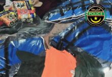 Photo of الشرطة تفكك شبكة لتهريب المهاجرين وتوقف 4 أشخاص