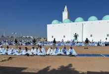 Photo of غياب الوزير الأول وأعضاء الحكومة عن صلاة العيد يثير جدلاً واسعاً في موريتانيا-موقع أخر قرار