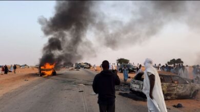 Photo of وزارة الداخلية تعزي في ضحايا حادث طريق الأمل وتعتذر عن طريقة نقل الجثث