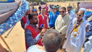 Photo of افتتاح مركز خدمات انساني من طرف الهلال الاحمر الموريتاني في معبر فصالة الإداري