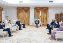 Photo of غزواني يلتقي وزير الصحة الإيطالي في نواكشوط