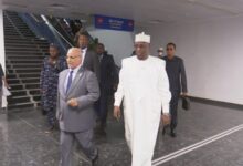 Photo of رئيس البرلمان يستقبل وفودا فرنكوفونية مشاركة في حفل تقليد وسام “البلياد”