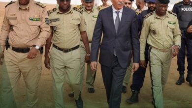 Photo of مدير الأمن الوطني يشرف على التمرين الختامي للمرحلة الثانية لسرايا حفظ النظام في نواكشوط (صور)